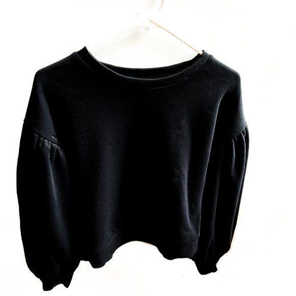 puff sleeve black sweater - Picture 4 of 4